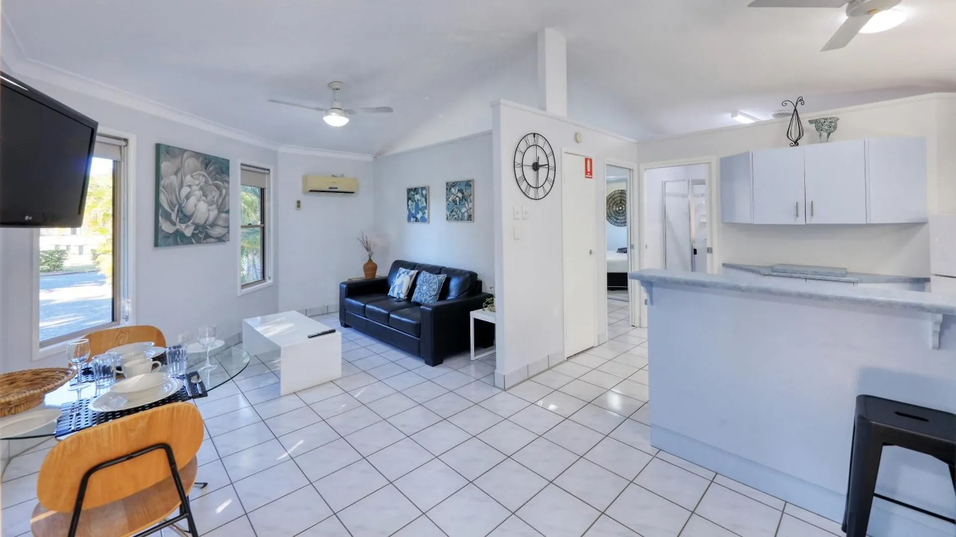 Boyne Island Motel And Villas