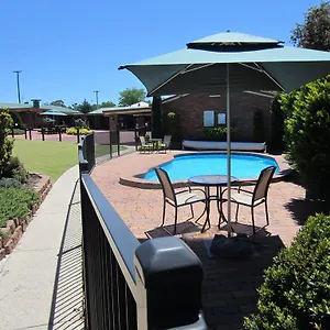 Stannum Motor **** Stanthorpe