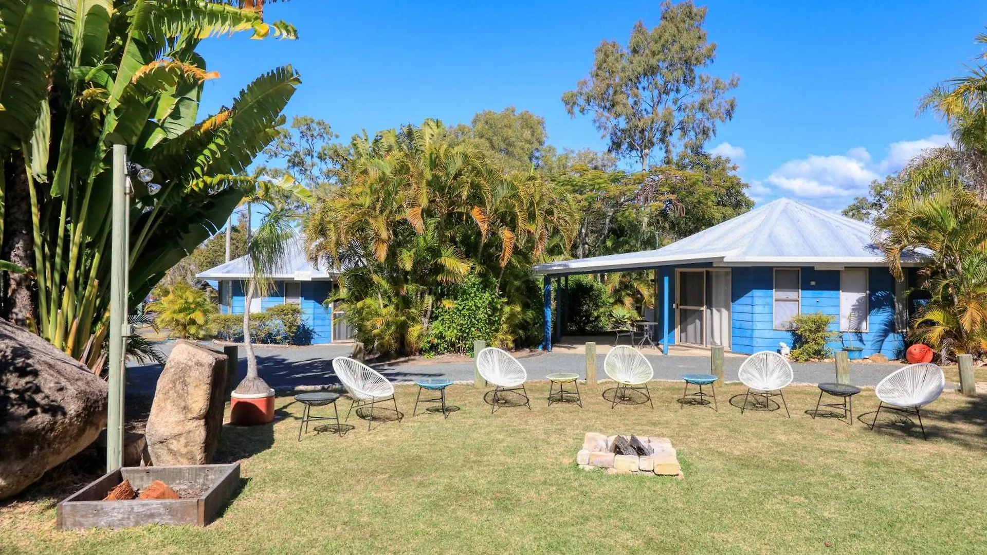 Boyne Island Motel And Villas